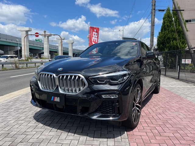 BMW X6 xDrive35d Mスポーツ マイルドハイブリッドスカイラウンジパノラマサンルーフOP22インチAWの画像