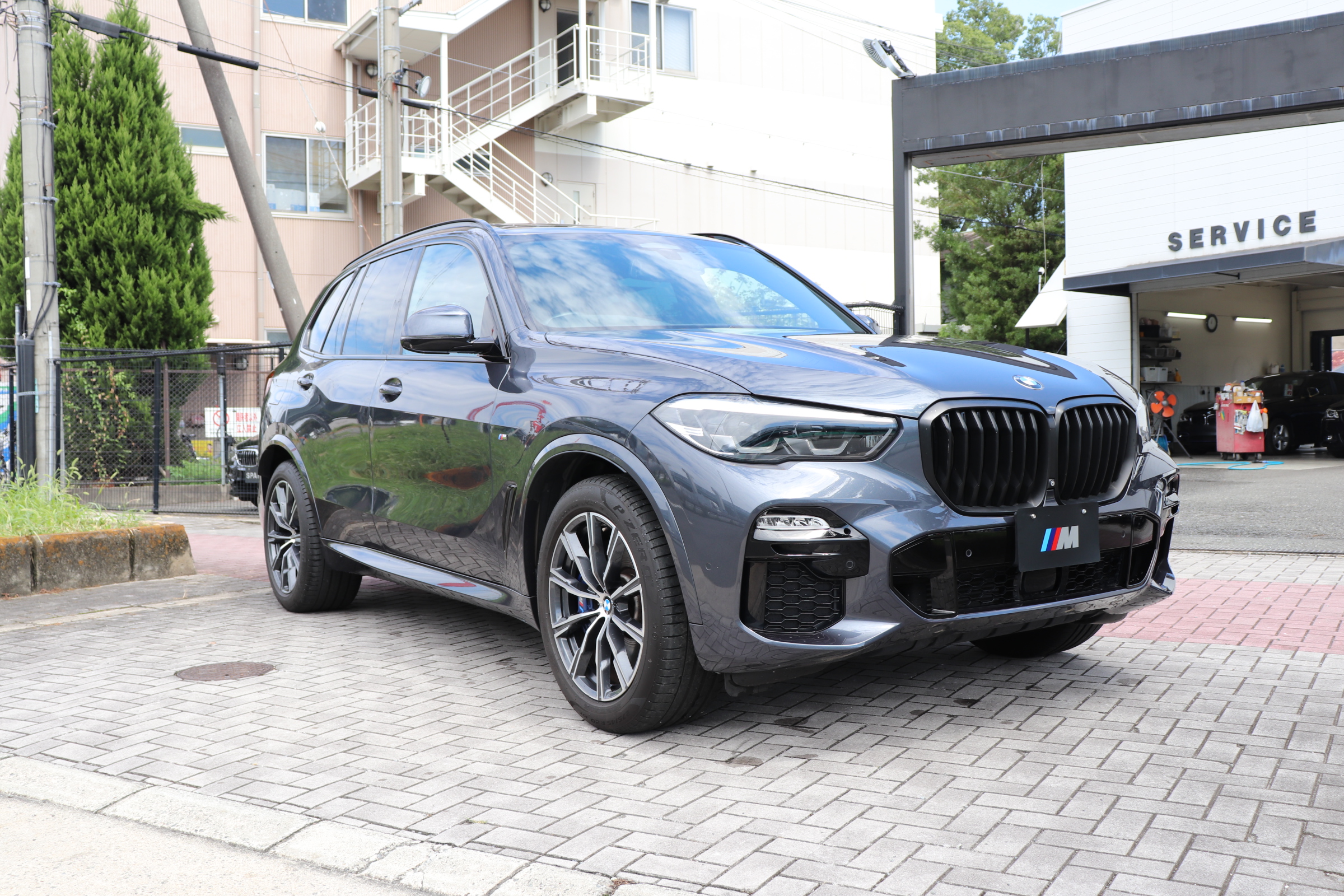 X5 xDrive 35d Mスポーツ パノラマサンルーフ プラスパッケージ 茶革車両画像03