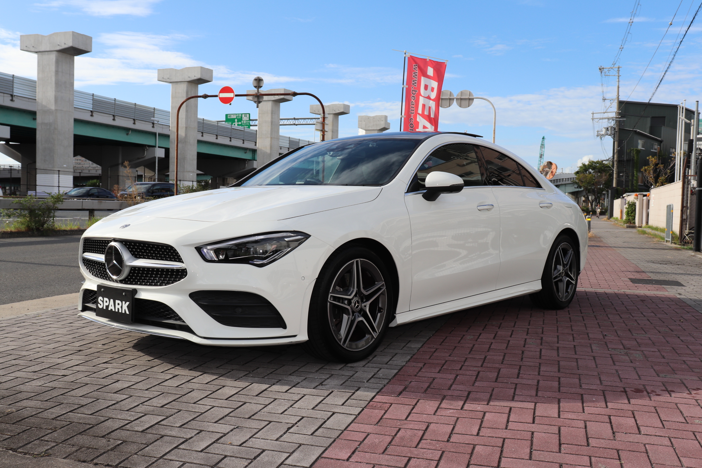 メルセデスベンツ CLA200ｄ AMGライン ワンオナ レダセフＰ サンルーフ車両画像09