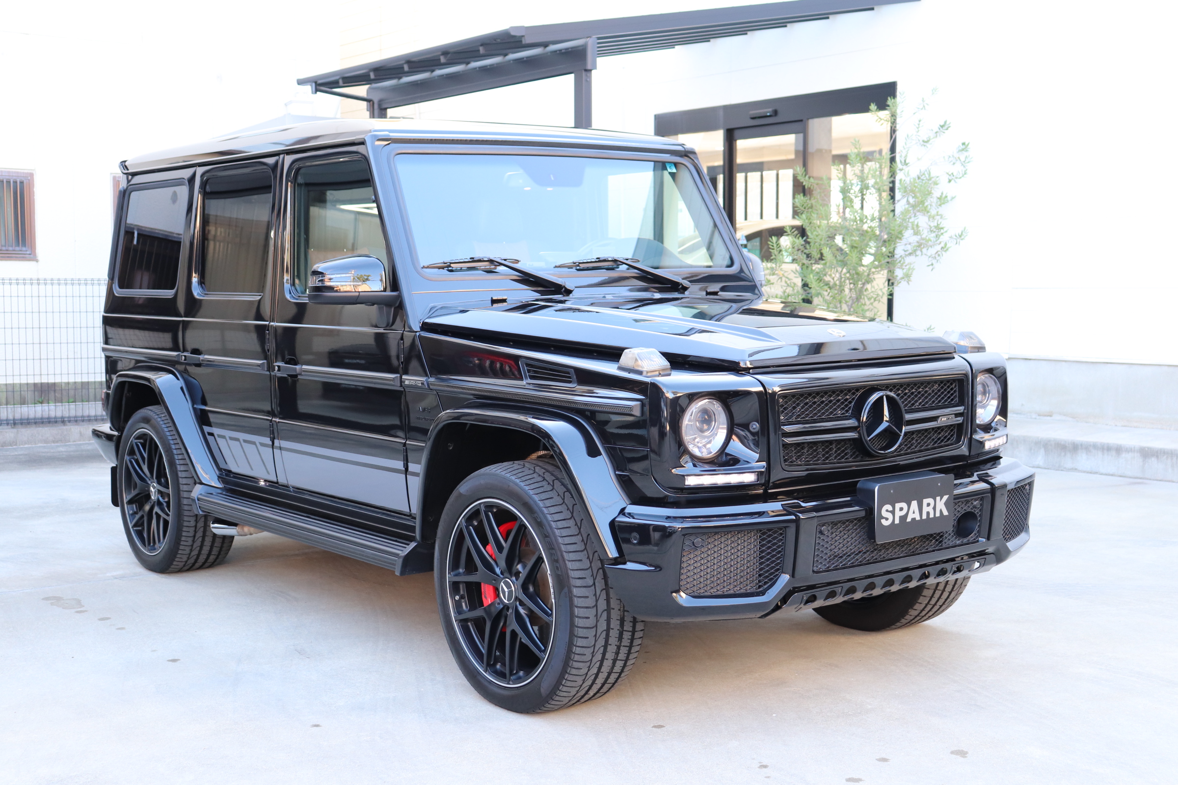 G63 エディション463 4WD 41台限定車オブシディアンブラック車両画像02