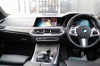 BMW　X5ｘDrive35dMスポーツ　マイルドハイブリッド　パノラマサンルーフ車両画像14